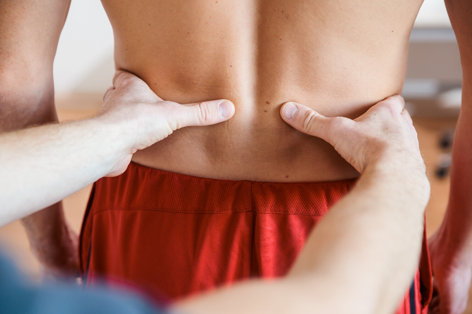 Probleme Wirbelsäule Rückenschmerzen Hamburg Arthro-Clinic